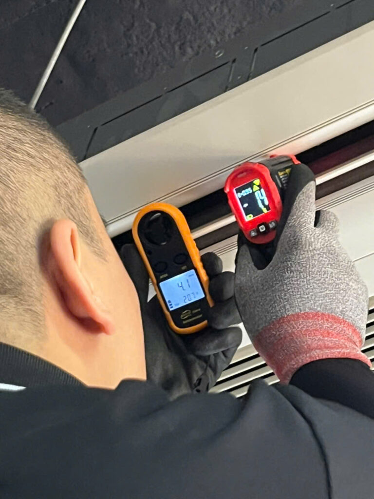 kiểm tra bảo lắp đặt điều hoà âm trần